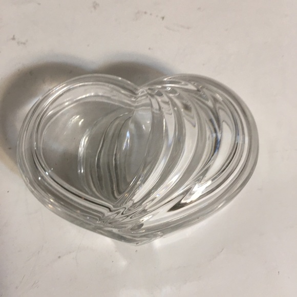 Beautiful Crystal Clear Heart Trinket Holder!